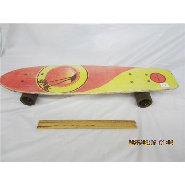 Vintage Sport Fun Skate Board