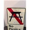 Image 3 : No picnic sign 12x18-metal