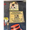Image 4 : 6 Black americana advertising pieces - hand puppets , menu cards, etc
