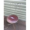 Image 2 : 2 -wrought iron ice cream parlor chairs
