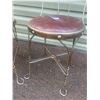 Image 5 : 2 -wrought iron ice cream parlor chairs