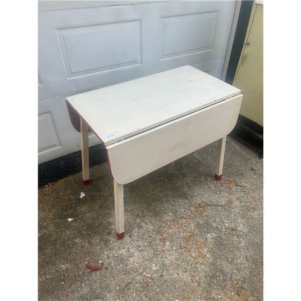 Pine drop leaf table-20x36",  40"x36" with leafs up