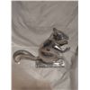 Image 3 : Squirrel nut cracker, aluminium