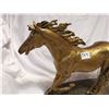 Image 2 : Large horse statue, resin