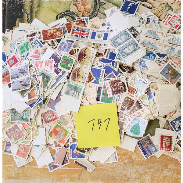 Lot of  Canadian Postage Stamps
