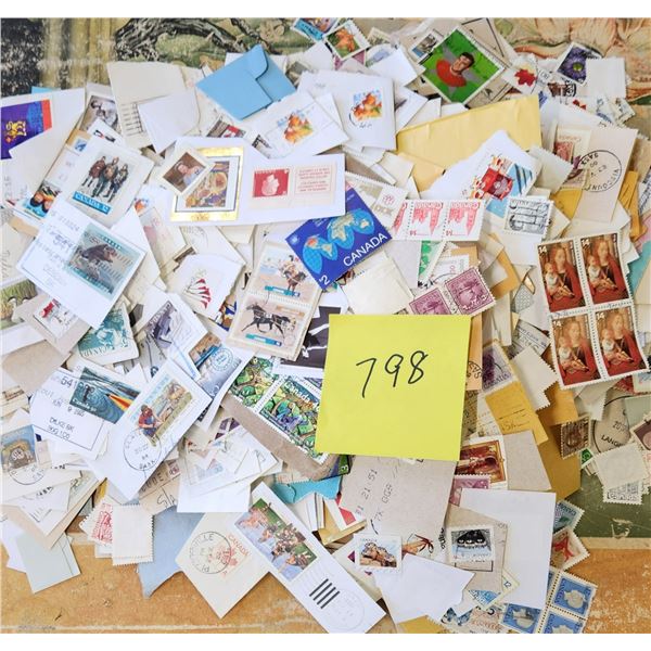 Lot of Canadian Postage Stamps