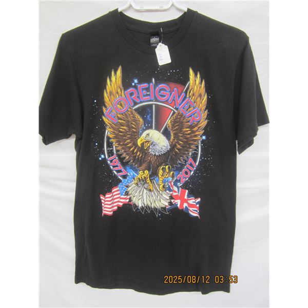 Vintage Foreigner 2017 Tour Shirt Tultex Size Medium