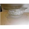 Image 4 : PYREX CORNING CLEAR, FLOWER DESIGN, MIXING BOWL SET, BOWLS 322, 323, 325