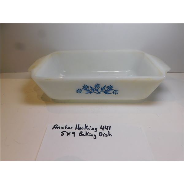 #441 ANCHOR HOCKING CASSEROLE DISH 5 X 9 BLUE CORNFLOWER