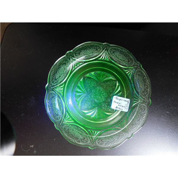 6” 1930’S URANIUM GLASS PLATE HAZEL ATLAS ROYAL LACE PATTERN, BEAUTIFUL GLOW