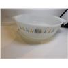 Image 2 : FIRE KING #438 CANDLE GLOW ATOMIC STARBURST CASSEROLE DISH