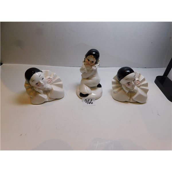 3 PIERROT FIGURINES GIFTCRAFT