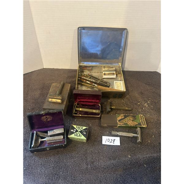 Vintage razors -lot of 5 plus misc pc's
