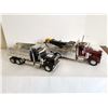 Image 4 : Tow truck and dump truck - 11" long, plastic