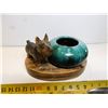 Image 3 : CARVED SCOTTY DOG AND BLUE MOUNTAIN POTTERY BOWL