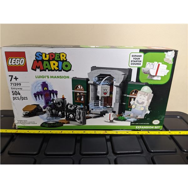 Lego Set #71399 NIB - Super Mario Luigi’s Mansion™ Entryway Expansion Set