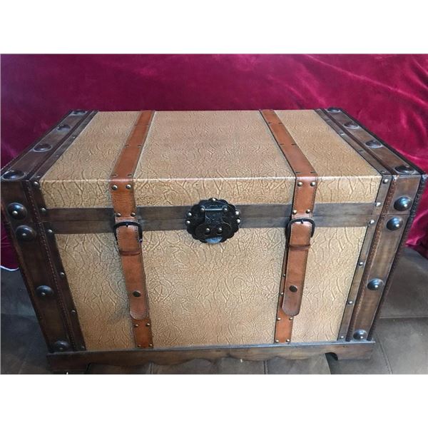 Ladies Mystery Chest - "Glitter & Gunpowder"