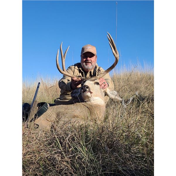 NEBRASKA 5-DAY MULE DEER OR WHITETAIL HUNT FOR 1 HUNTER - $4,795 / EXHIBITOR IN-HOUSE SALE ONLY