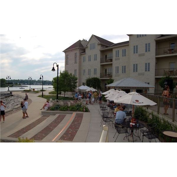 PREMIUM CONDO SUITE AT STONE HARBOR RESORT 2-NIGHTS - $1,400