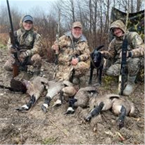 ONTARIO DUCK AND GEESE COMBO HUNT FOR 1 HUNTER - $2,000