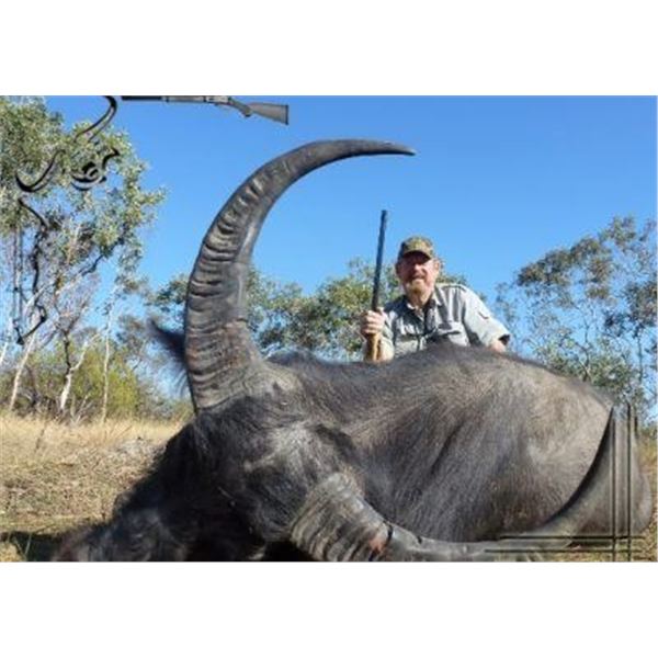 4-day free-range with Australian outback safaris for 1 Hunter and 1 Non-Hunter for one Gold or Silve