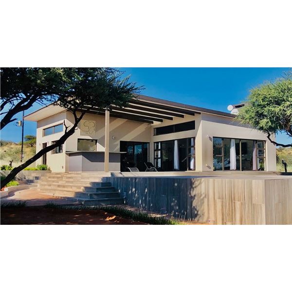 7 Day South Africa Northern Cape Safari for Two to Eight Hunters/Non-Hunters includes Exclusive