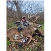 Image 2 : SL17 - WISCONSIN ARCHERY WHITETAIL HUNT FOR 1 HUNTER OR 1 YOUTH