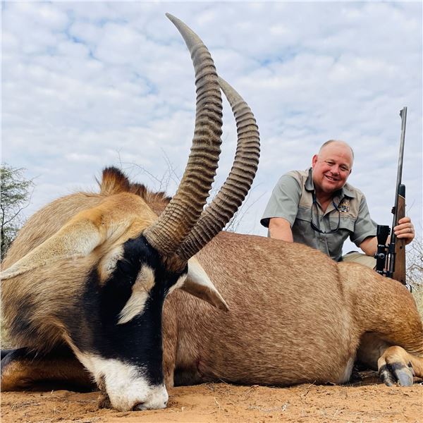 South Africa: 12 Day Plains Game Hunt for Two Hunters / Includes a $3,000 Trophy Fee Credit