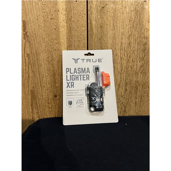 DSC Great Lakes Chapter sweatshirt, hat, Ben Shot cocktail glasses, (set of two) and Plasma Lighter