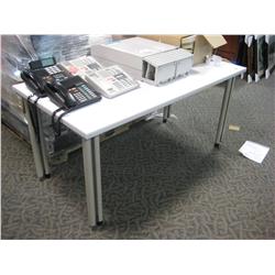 Knoll Propeller Computer Table