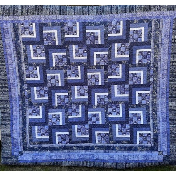 LA52– Custom Hand Made One of a Kind Quilt