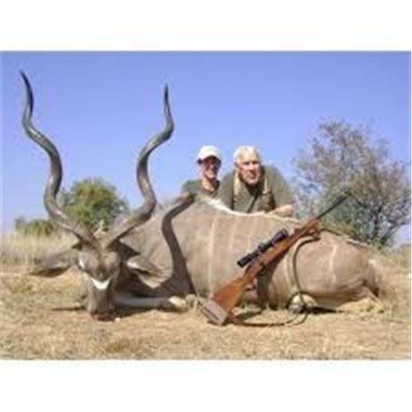 Safari for 2 Hunters/2 Observers including ! Kudu, 1 Nyala, 1 Bushbuck