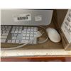 Image 2 : Apple iMac All-in-One Desktop Computer With Keyboard and Mouse