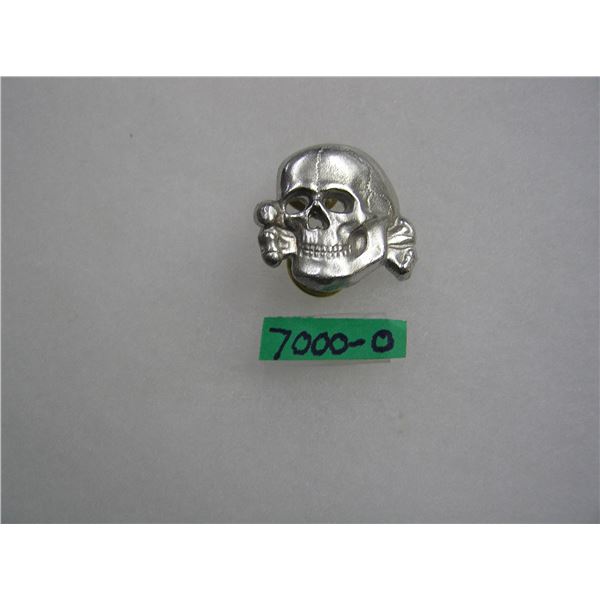 German SS skull badge silver colored WWII style