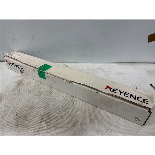 Set of (2) Keyence #GL-R24H-R & GL-R24H-T (Receiver & Transmitter)