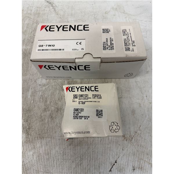Lot of (2) Keyence #FS-MC8P & #GS-71N10