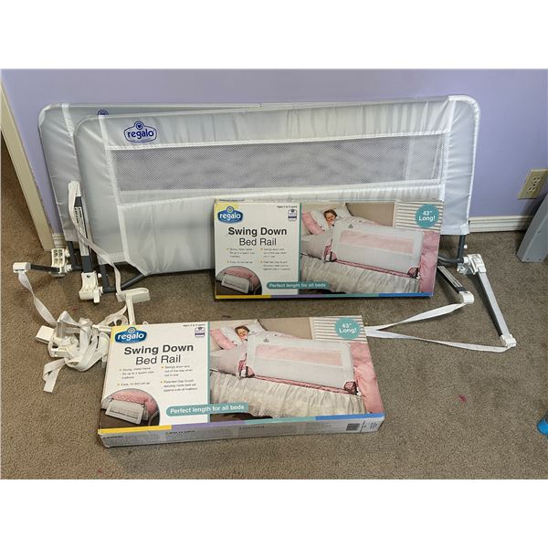 regalo Swing Down Bed Rails