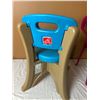 Image 3 : Kids Chairs