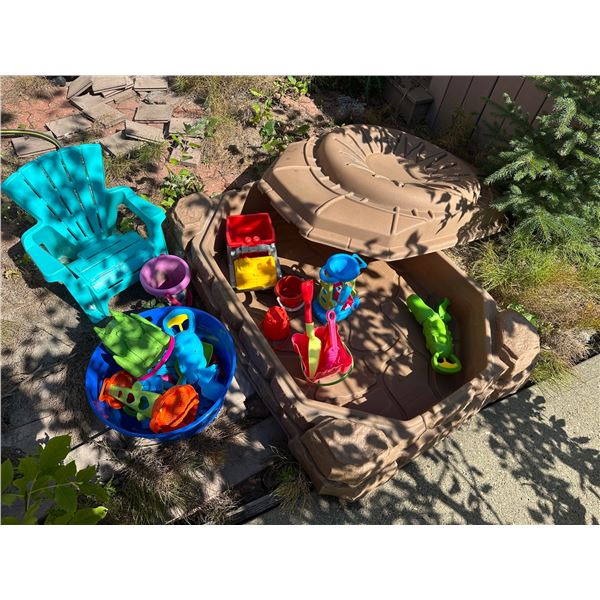 Outdoor Sand Pit and accessories