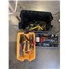 Image 1 : YELLOW ROLLING TOTE FULL OF ASSORTED HAND TOOLS