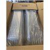 Image 2 : SANDWICH WEDGE HINGED CONTAINERS AND CASE OF DEEP DOME LIDS