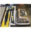 Image 1 : ASSORTED WINDOW AND MUD GUARDS