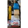 Image 3 : TIRE CHAINS, HINGES, FUSES AND MORE
