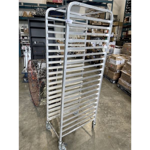 ROLLING BAKERS RACK