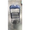 Image 2 : LOT OF 10 BLACK FOLDING CHAIRS