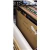 Image 3 : 3 BOXES OF ASSORTED RECORDS