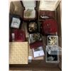 Image 2 : TRAY OF ASSORTED PINS, BROACHES, NECKLACES ETC