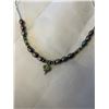Image 2 : LIQUID STERLING SILVER CHAIN WITH GENUINE PEARLS NECKLACE WITH 925 STERLING SILVER PERIDOT STONE PEN