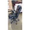 Image 4 : BLACK ROLLING OFFICE CHAIR