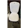 Image 1 : ROLLING WHITE IKEA CHAIR